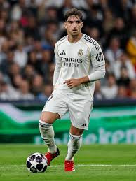 Raúl Asencio fue hospitalizado: el jugador de Real Madrid perdió seis kilos y podría quedar internado